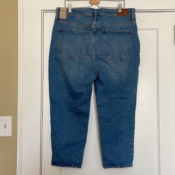 Madewell Petite Classic Straight Jeans in Corson Wash - Picture 6 of 8